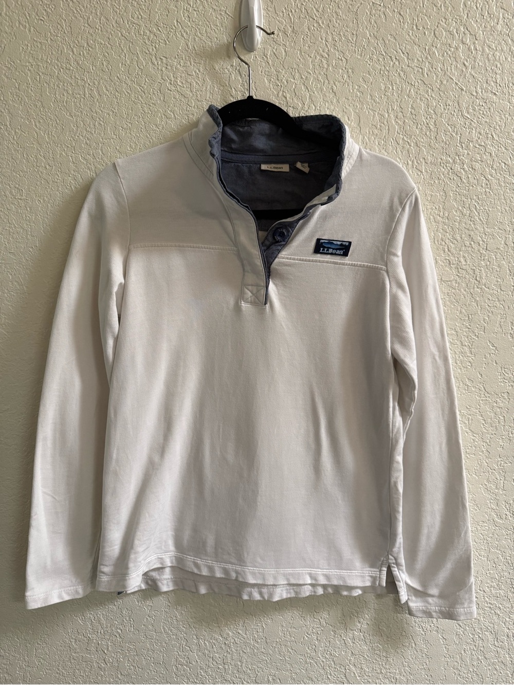 L.L. Bean White Popover with Navy Trim